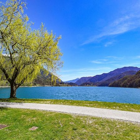 Lakegarden Apartment Riva del Garda Extérieur photo